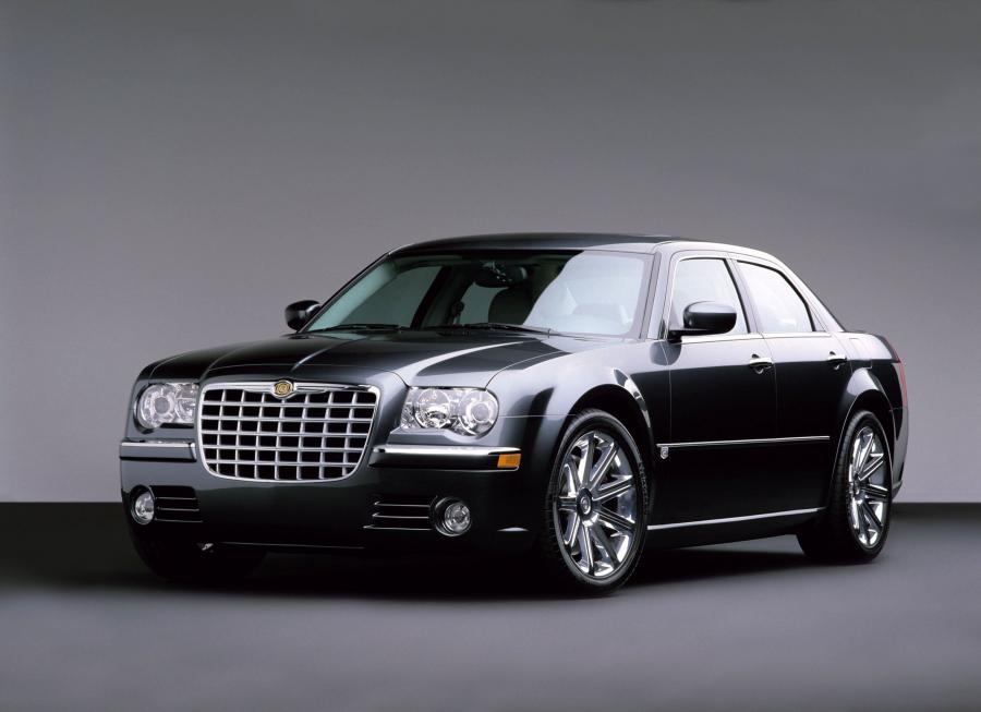  Chrysler 300C Concept 2003 года  (фото 48 из 69)
